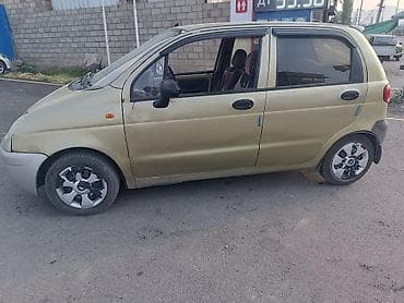 Унаа сатуу: Daewoo Matiz: 2011 г., 0.8 л, Кол менен иштөөчү, Бензин, Хетчбек — 2