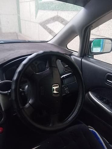 транс: Honda Stream: 2002 г., 1.7 л, Автомат, Бензин, Минивэн — 7