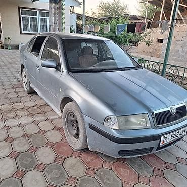 скутеры токмок: Skoda Octavia: 2004 г., Седан — 4