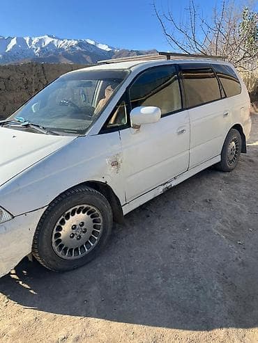 Honda Odyssey: 2001 г., 2.3 л, Автомат, Бензин, Универсал — 3