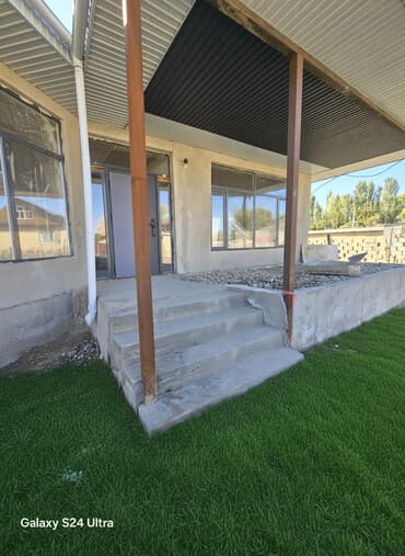 продаю дом село люксембург: Дом, 150 м², 5 комнат, Собственник — 2