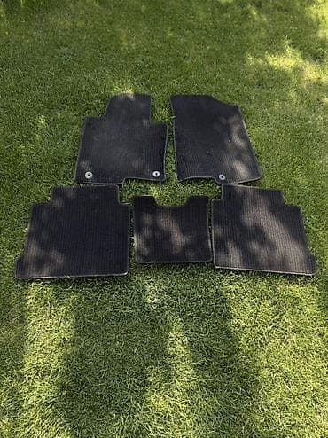 корейский полик: Комплект ковриков от КИА К5 родные — 1