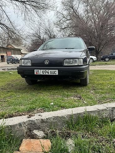 Volkswagen Passat Variant: 1988 г., Бензин, Универсал — 1