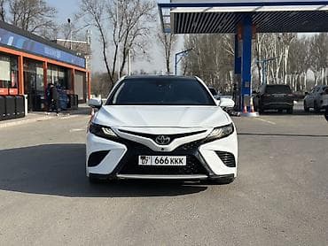 camry 5: Toyota Camry: 2018 г., 2.5 л, Автомат, Бензин, Седан — 3
