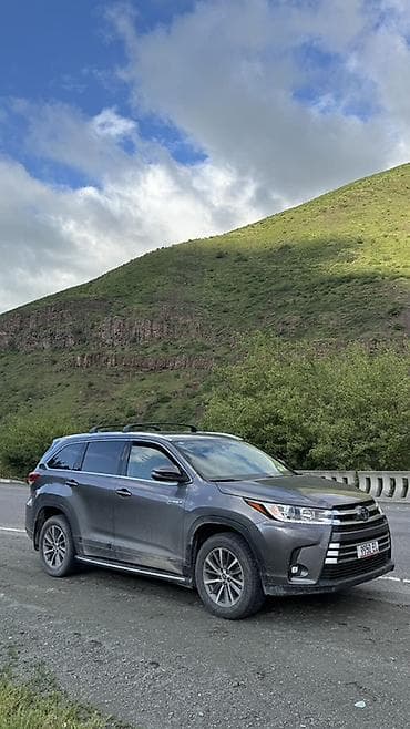 Toyota: Toyota Highlander: 2019 г., 3.5 л, Автомат, Гибрид, Кроссовер — 8