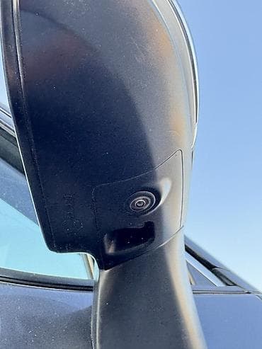 авто в такси: Toyota RAV4: 2021 г., 2.5 л, Гибрид, Кроссовер — 8