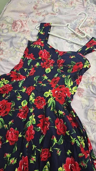 старый вещи: ОТДАМ ВЕЩИ ДАРОМ ПОЧТИ. Новые с бирками. Все вещи за 1500сом. Размер — 2