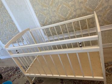 купить бу кровать: Очень легкая и мобильная модель. Кроватка имеет 2 положения высоты — 2