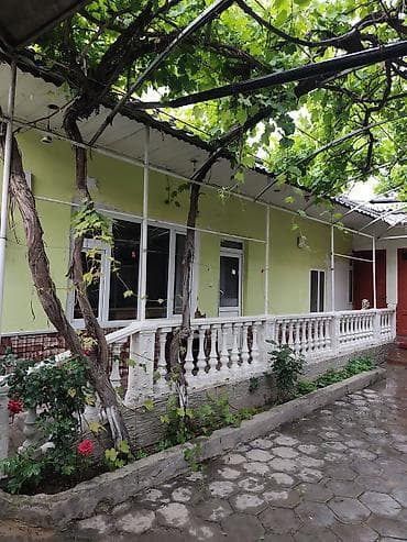 продаются дома: Саламатсызбы жер уй эки комнатасын беребиз баардык шарты бар — 2