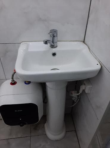 дачный умывальник с подогревом: Раковина для ванной, Материал: Керамика — 1