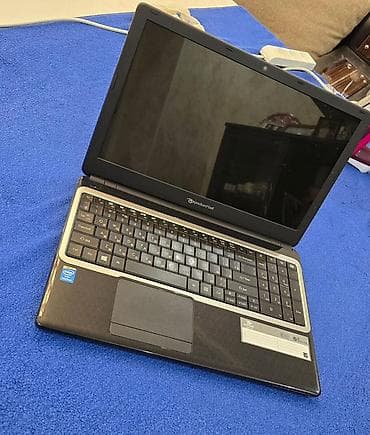 usb flash: Ноутбук Packard Bell EasyNote (серия с цифровым блоком) - Диагональ — 1