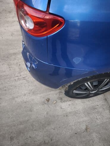 Транспорт: Mazda Demio: 2005 г., 1.3 л, Автомат, Бензин, Хэтчбэк — 10