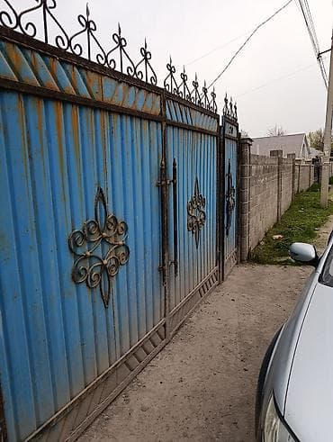 соток: Продается частный дом в районе аламединского рынка с участком 11 — 1