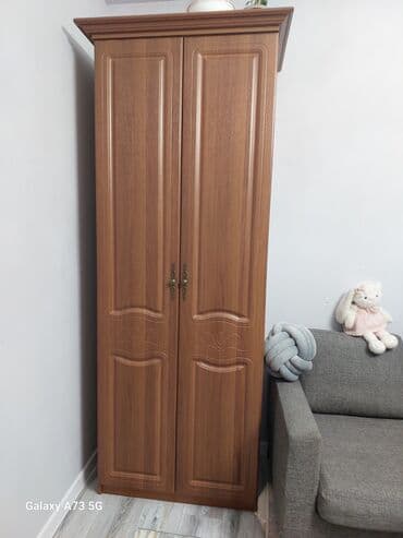 2 одинаковых платяных шкафа (производство - Россия) 225 × 80 × 50 по