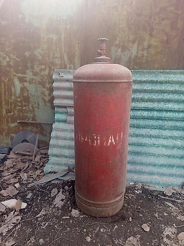 отопление газ: Баллон газовый стальной (пропановый), вертикальный. Характеристики: - — 1