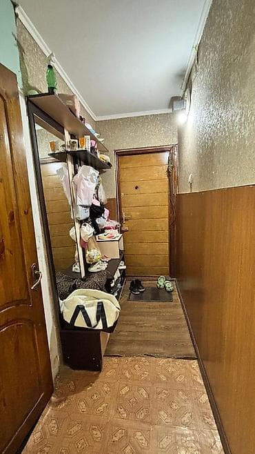 57: 2 комнаты, 57 м², 6 мкр 104 серия, 3 этаж, Косметический ремонт — 8