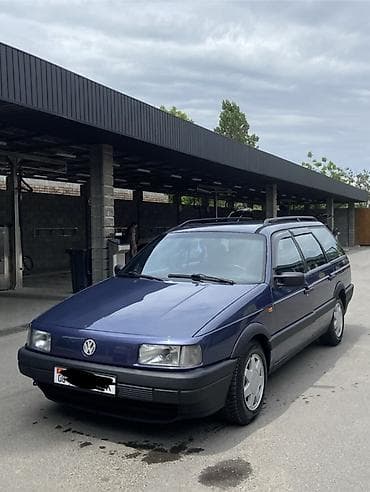 Volkswagen Passat Variant: 1992 г., 1.8 л, Механика, Бензин, Универсал