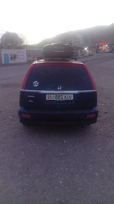 стриим: Honda Stream: 2001 г., 2 л, Универсал — 2