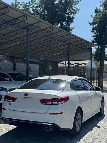 arizzo 8: Kia K5: 2018 г., 2 л, Автомат, Газ, Седан — 4
