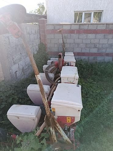 Кукурузная сеялка, Б/у — 2