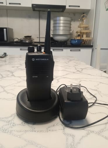 Портативная рация Motorola GP340 с аксессуарами Комплект: - Рация at lalafo.kg Портативная рация Motorola GP340 с аксессуарами Комплект: - Рация
