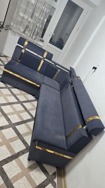 Продаю кухонный уголок 10000с, состояние отличное at lalafo.kg Продаю кухонный уголок 10000с, состояние отличное