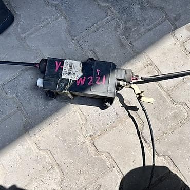рус учет: Электронный блок ручника мерседес бенз С класс w221 провозной Япония — 1