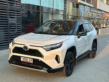 бек тол: Toyota RAV4: 2021 г., 2.5 л, Вариатор, Гибрид — 2