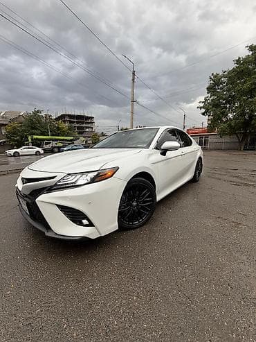 Транспорт: Toyota Camry: 2018 г., 2.5 л, Вариатор, Гибрид, Седан — 4