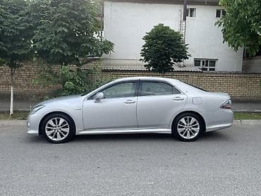 mercedes a class: Toyota Crown: 2010 г., 3.5 л, Вариатор, Гибрид, Седан — 3