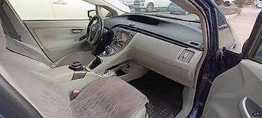 Транспорт: Toyota Prius: 2012 г., 1.8 л, Гибрид, Лифтбек — 4