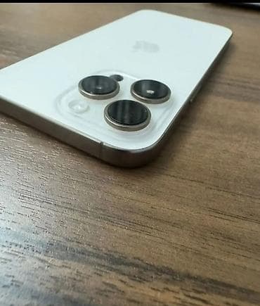 IPhone 13 Pro, 256 ГБ, цвет Gold. - Экран 6.1" Super Retina XDR