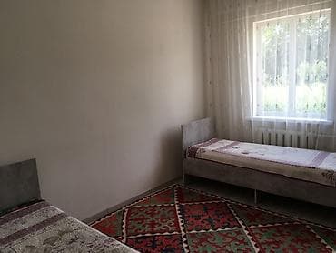 гараж аламедин: Продаётся дом с просторным участком и молодым садом. - Одноэтажный — 9