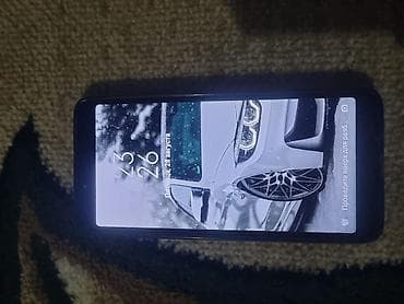 strange things: Redmi, Redmi 6, Б/у, 32 ГБ, цвет - Черный, 2 SIM — 2