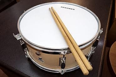 музыкальная карусель: Малый маршевый барабан Brahner в отличном состоянии. Подарите ребёнку — 1