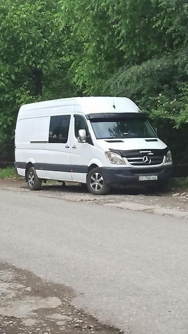 скутар макси: Легкий грузовик, Mercedes-Benz — 1
