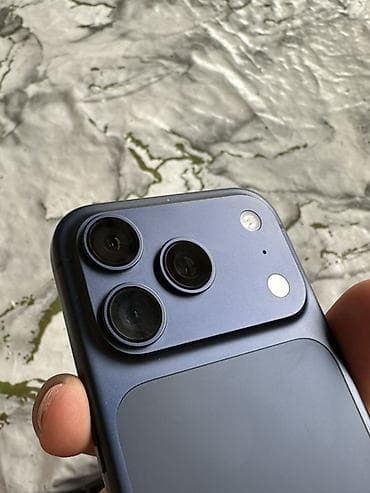 iphone 7 plus копия: IPhone 17 Pro, Б/у, 256 ГБ, Синий, Зарядное устройство, Чехол, Коробка, 100 % — 2