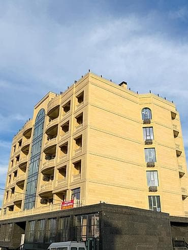 клубный дом: 4 комнаты, 164 м², 5 этаж — 1