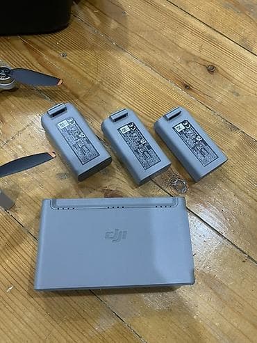 Продаю хаб с батарейками - 12,000с Пульт Dji rc-n1- 5000c Батарейки
