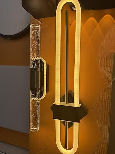 настенные лампы: Современный настенный светильник (бра) с LED‑подсветкой. Особенности — 1