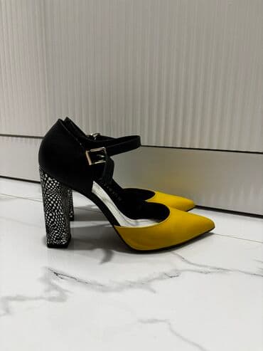 фирменная обувь из италии: Туфли, 37, Б/у, цвет - Желтый — 3