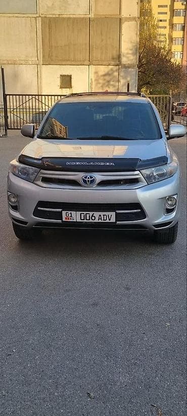 Toyota Highlander: 2011 г., Внедорожник