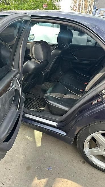 Продажа авто: Mercedes-Benz E-Class: 2001 г., 4.3 л, Автомат, Бензин, Седан — 4