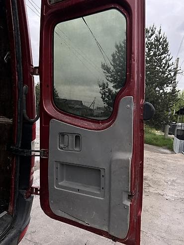Унаа сатуу: Mercedes-Benz Спринтер: 2010 г., 2.2 л, Кол менен иштөөчү, Дизель, Van — 9