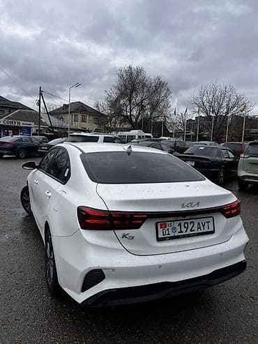 mazda premacy: Kia K3: 2021 г., Седан — 6