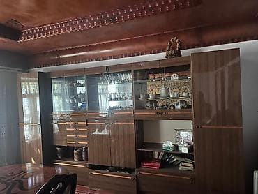 сервант стол: Стенка-шкаф, Тип стенки-шкафа: Модульная, Для зала, Б/у, Особенности: Для хранения посуды — 3