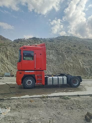 машина маз: Тягач, Renault, 2006 г., Бортовой — 9