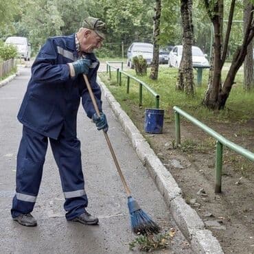 работа разнорабочим с ежедневной оплатой: Требуется Разнорабочий, Оплата: Ежемесячно, Менее года опыта — 1