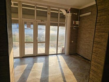 сдаю коммерческие помещения: Сдаю Офис, 400 м², В частном доме, 1 линия, С оборудованием, С отдельной кухней — 2