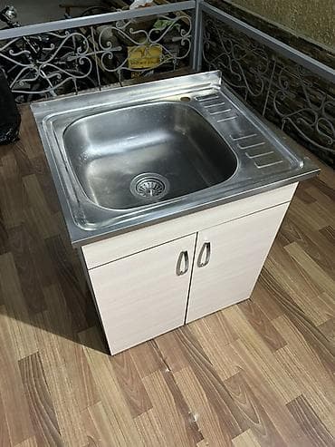 Кухонная тумба с мойкой из нержавеющей стали - Комплект: тумба под at lalafo.kg Кухонная тумба с мойкой из нержавеющей стали - Комплект: тумба под